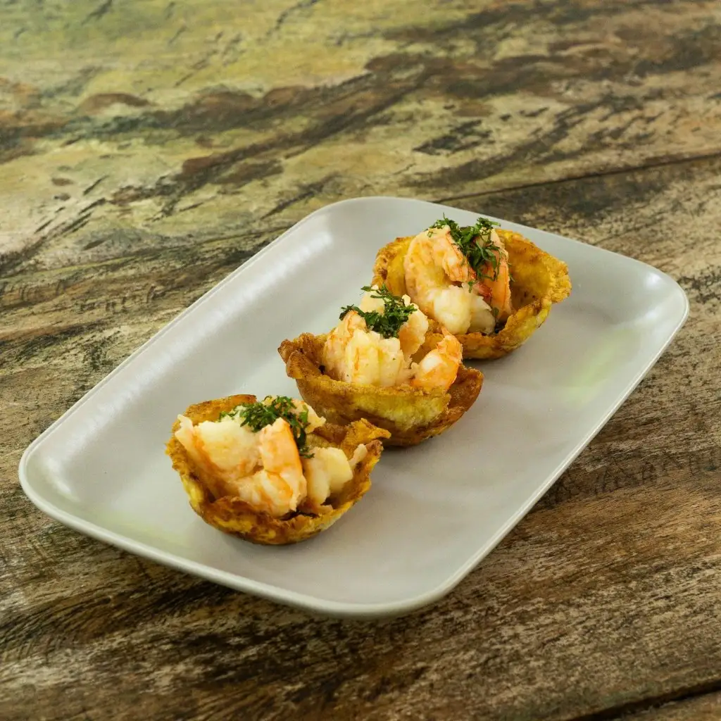 Plato de camarones con patacón