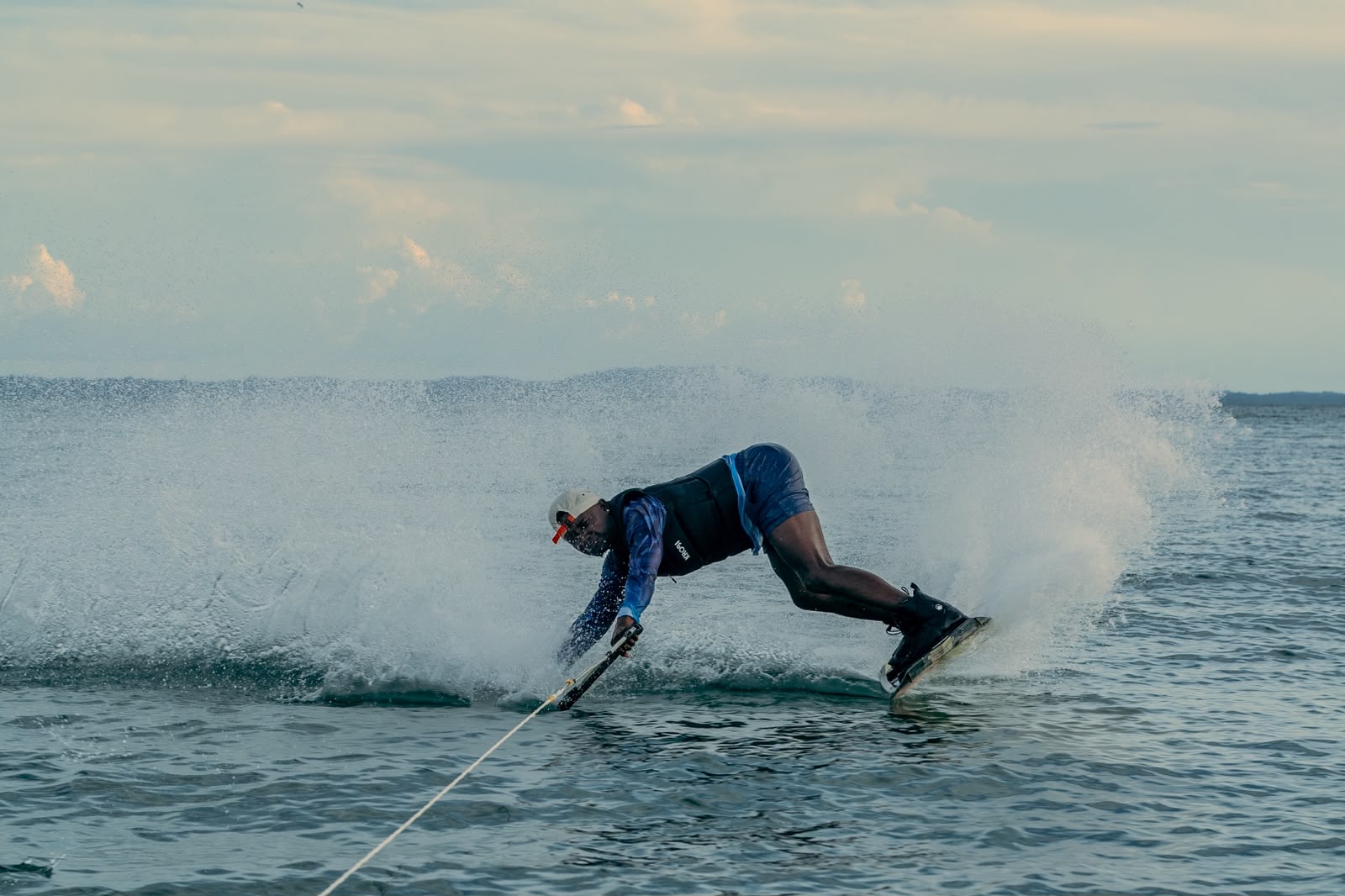 Wakeboard en las aguas de Isla Fuerte